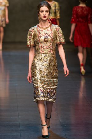 Dolce and Gabbana Fall 2013 RTW collection69.JPG
